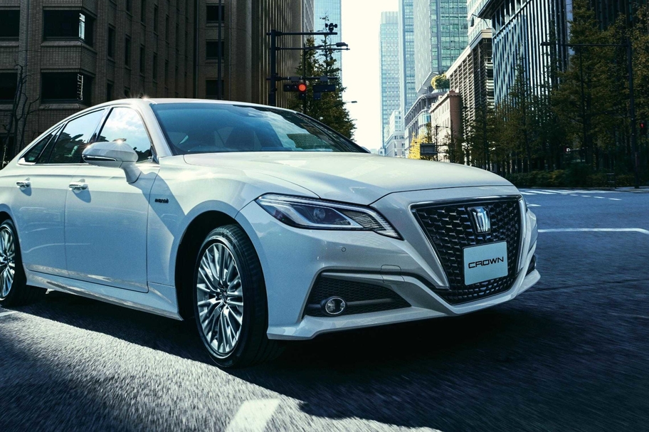 特別仕様車HYBRID 2.5 S“Elegance Style”